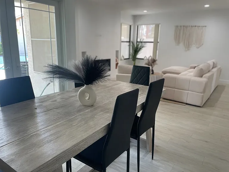 3004 Ocean View Dr — Photo 18