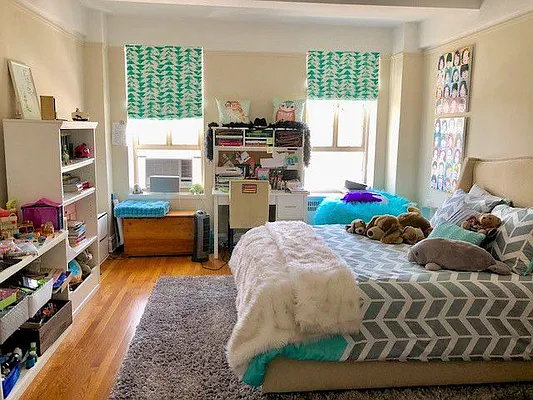 Rented by Compass | media 31