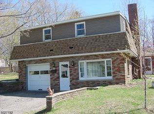 52 Clinton Ave, Budd Lake, NJ 07828