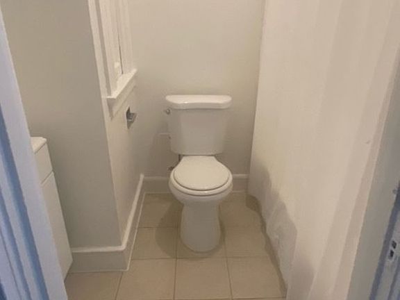 3rd image of 700 Ofarrell St #506