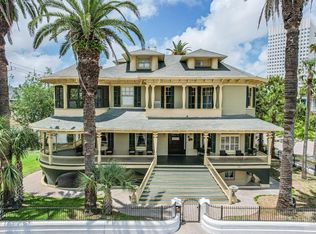 511 17th St, Galveston, TX 77550