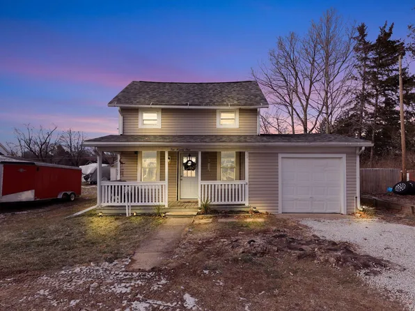 1091 Chenoweth St, Harrisburg, OH 43126