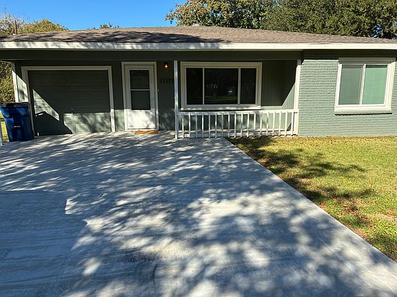 2nd image of 3314 1st Ave S
