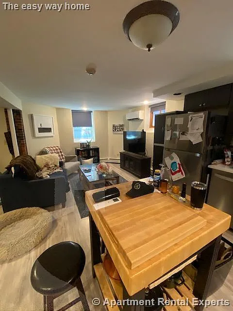 Apartment Rental Experts - 217 Harvard St #BL