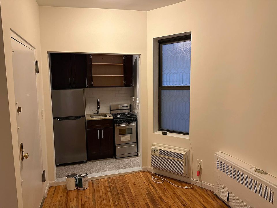 1st image of 330 E 90th St #A