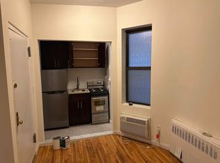330 E 90th St #A, New York, NY 10128