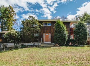 254 Hempstead Rd, Spring Valley, NY 10977