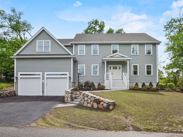 1 Bennett Ln, Burlington, MA 01803