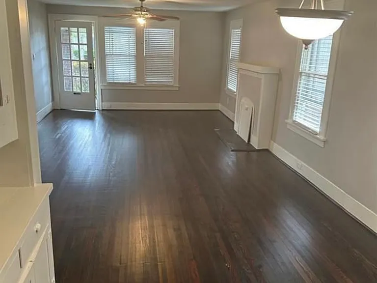 831 Le Green St — Photo 3