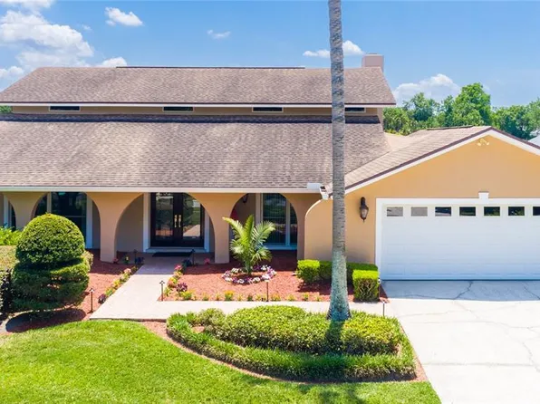 4039 Priory Cir, Tampa, FL 33618