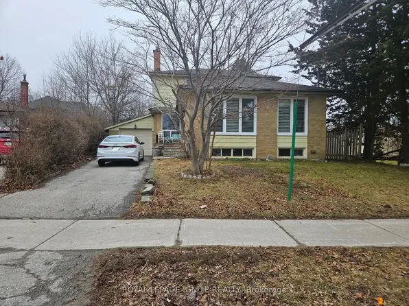 31 Benfrisco Cres, Toronto, ON M1H 1N2