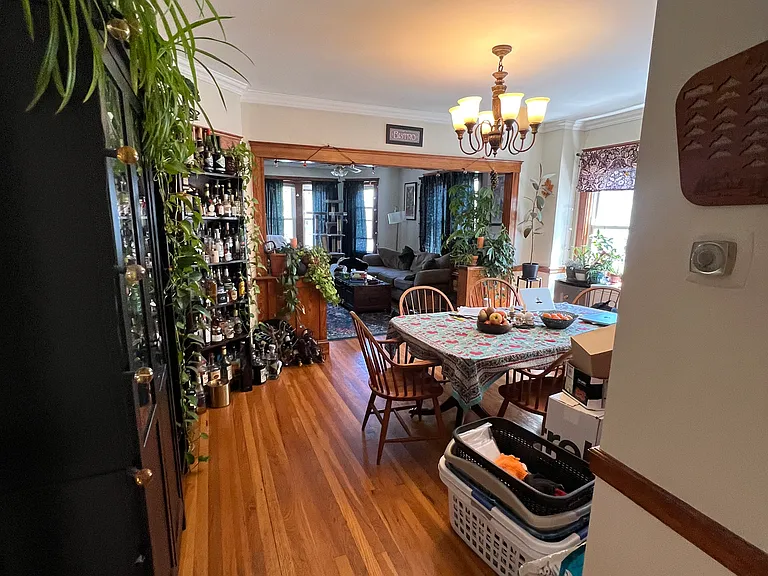 130 Nichols Ave — Photo 9