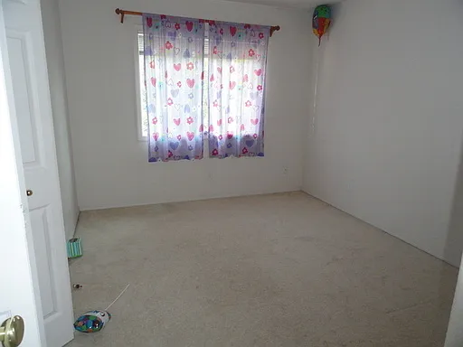 Bethany area- 1st level bed & Bath A/C — Photo 2