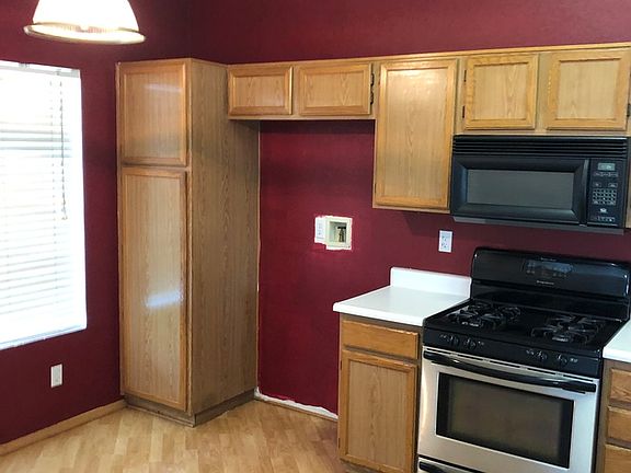 3rd image of 3649 Castleberg Ct