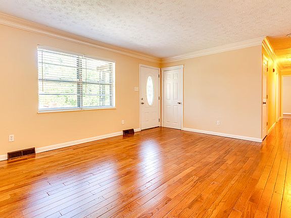5th image of 7820 Stillbrook Ln