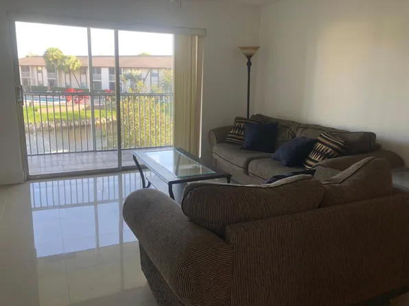 2423 NW 89th Dr APT 113, Pompano Beach, FL 33065
