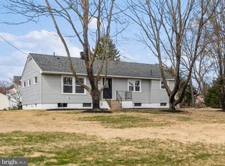 1544 Hodges Ave, Glen Burnie, MD 21060