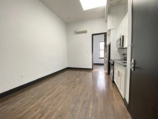 Rented by Reside New York | media 5