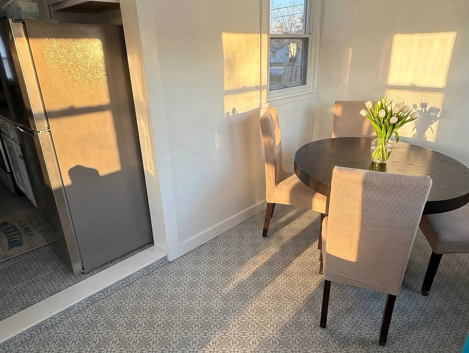 Annual Rental - One Block To The Beach - Furnished 1br Upstairs Unit In Belmar! — Photo 3