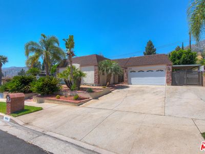 13853 Aldergrove St, Sylmar, CA, 91342