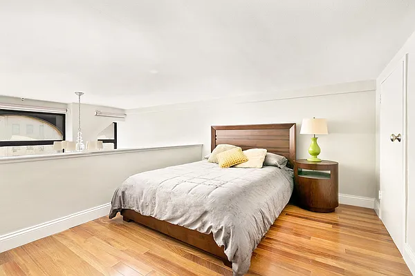 Sold by Compass | media 3