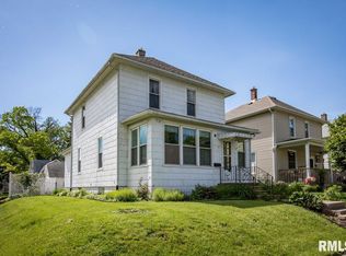 1440 41st St, Rock Island, IL 61201