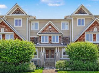 620 Lakeridge Dr, Ottawa, ON K4A0H4