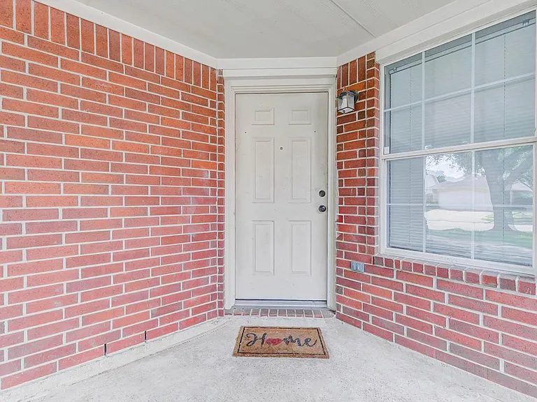 5923 Shining Leaf Ct — Photo 20
