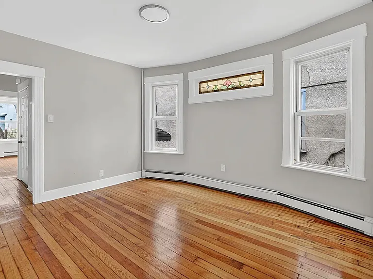 107 Brown Pl #1 — Photo 7