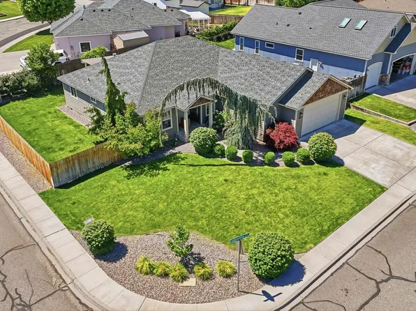 4143 Cobblestone Ct, Richland, WA 99352