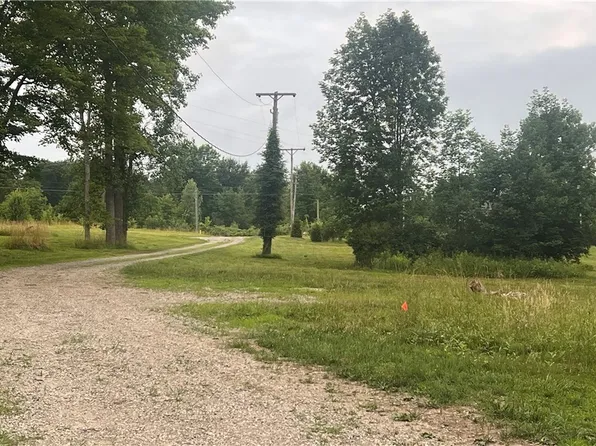 470 N Chillicothe Rd, Aurora, OH 44202