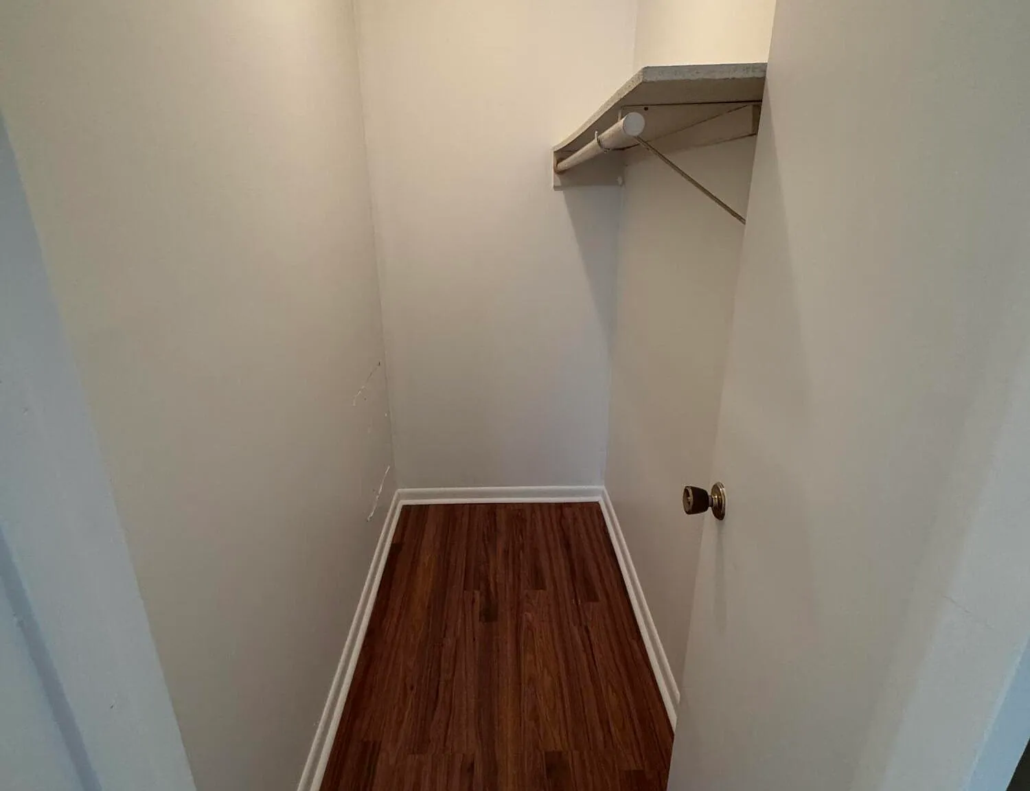 1 bed, 1.0 bath, 400 sqft, $800 — Photo 3