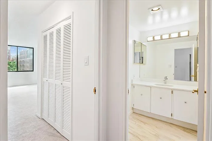 2555 Pennsylvania Ave NW #816 — Photo 29