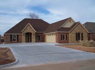 913 Silverwood, Marlow, OK 73055