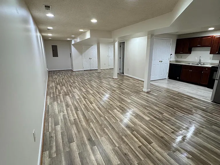 76 Cherry Laurel Dr #BASEMENT — Photo 10