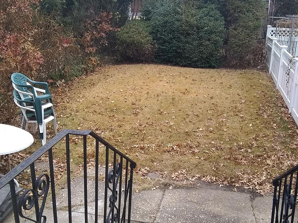 1st image of 15 Depan Ave #1