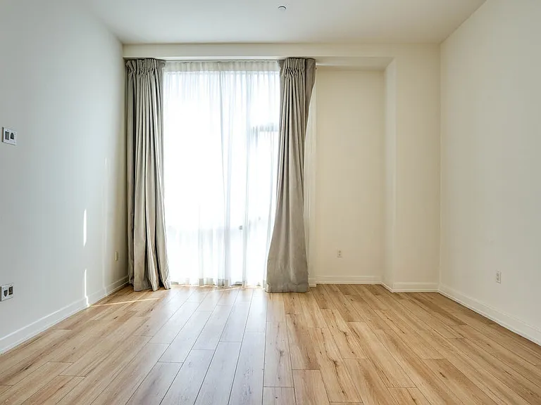 3223 W 6th St #207 — Photo 11