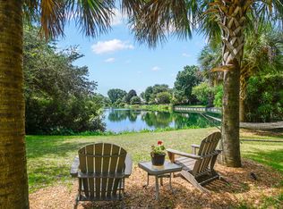 1001 Wayfarer Ln, Charleston, SC 29412