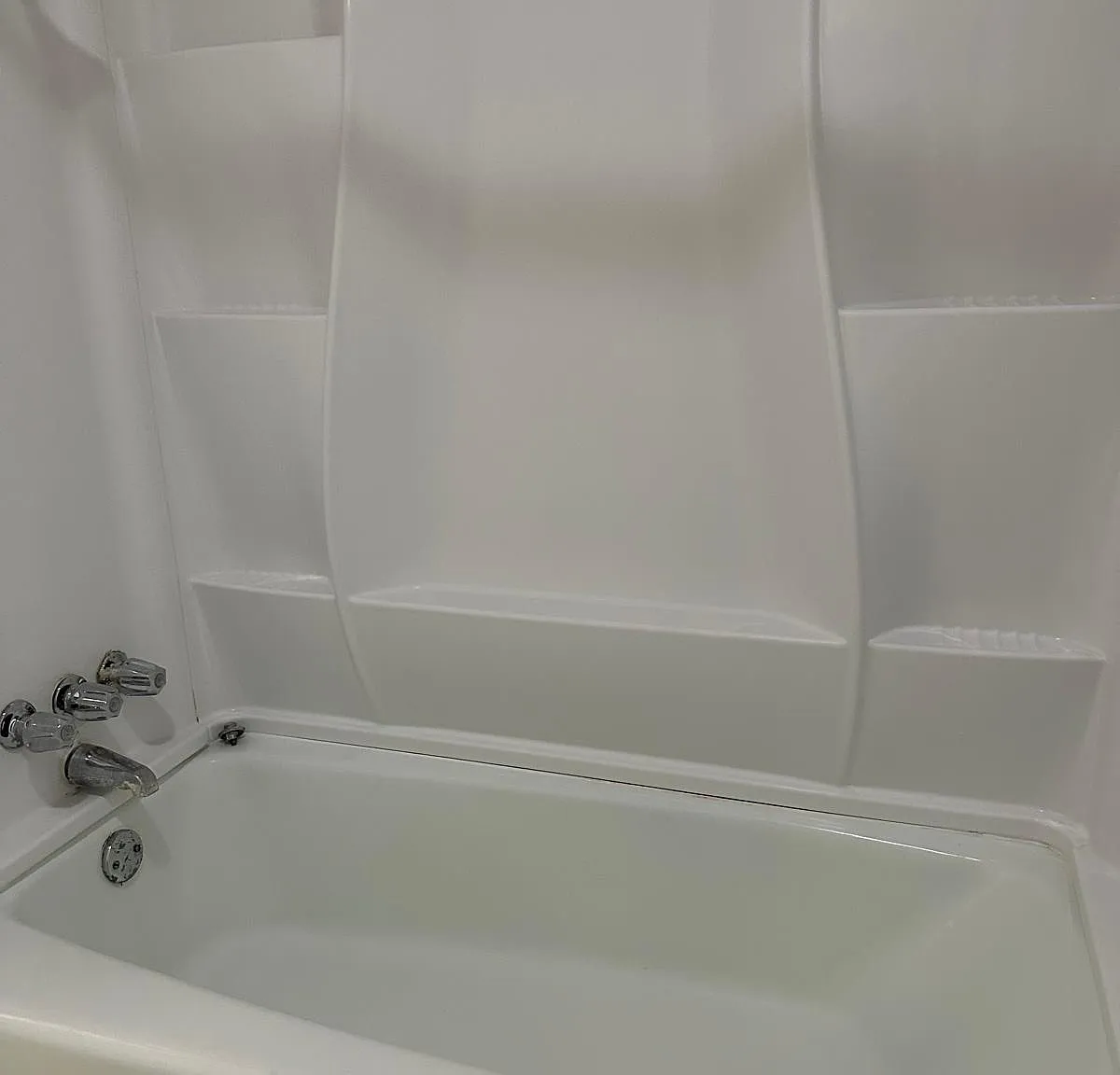 2 bed, 990 sqft, $950 — Photo 4