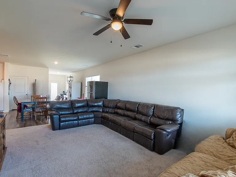 113 Waterhouse Lake Dr — Photo 8