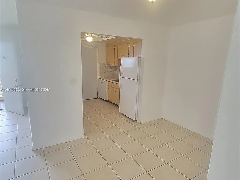 11960 NE 19th Dr #16 — Photo 6