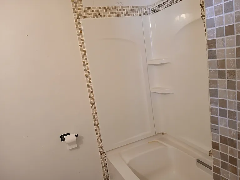 641 NW Cardinal Dr — Photo 6
