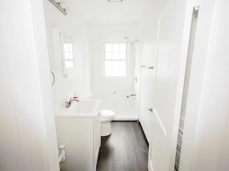 31 Newell Ave #2 — Photo 8