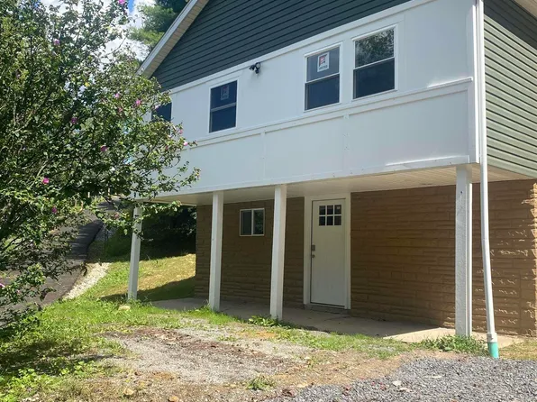 4603 Fairmont Rd, Morgantown, WV 26501