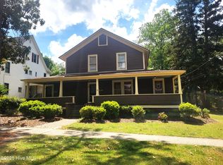 220 E Vermont Ave, Southern Pines, NC 28387