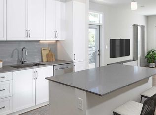 60 Robert Dr #93027DADC, South Easton, MA 02375