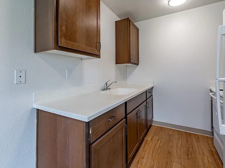 Chehalis Avenue Apartments — Photo 16