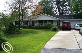 1st image of 3028 Mayfield Dr