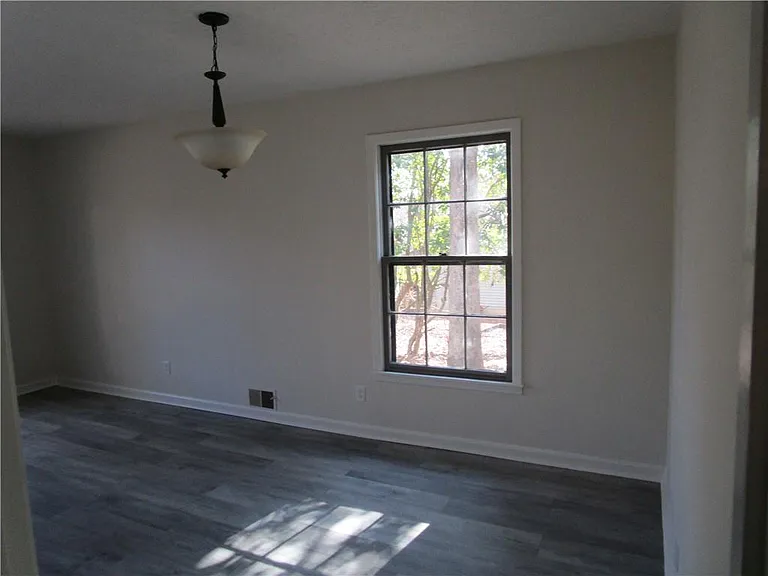 3730 Newport Dr — Photo 22