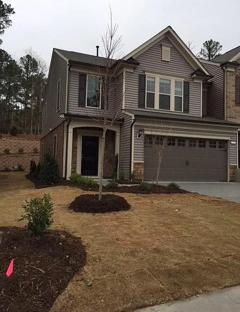 410 Chanson Dr